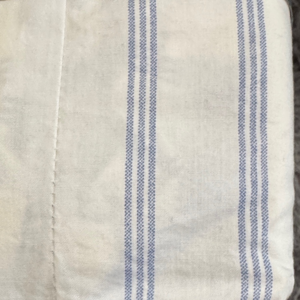 Threshold Vintage-Washed Percale Sheet Set in White and Light Blue Stripes - Picture 8 of 8